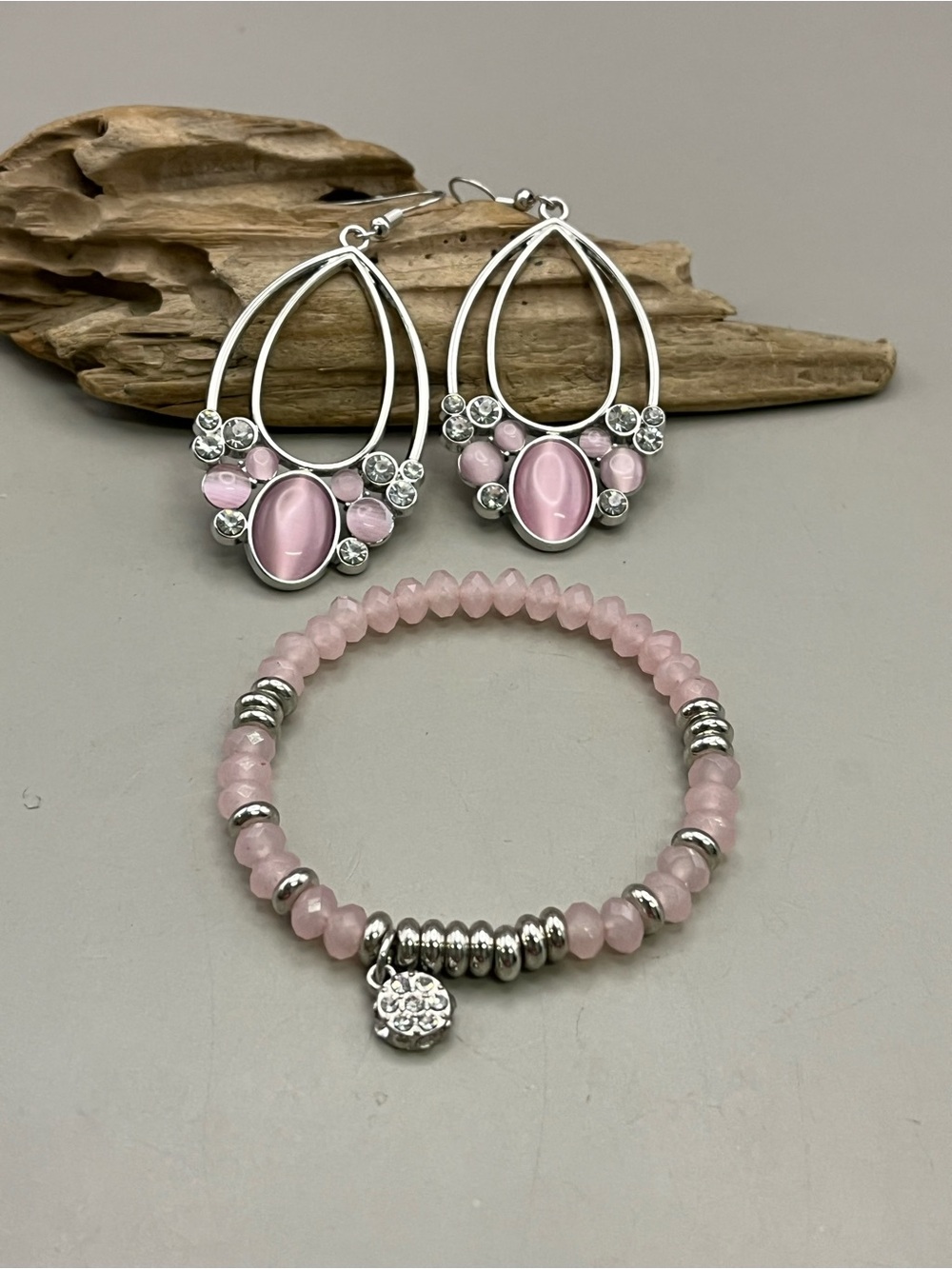 Pink Cat Eye Crystal Teardrop Earrings & Beaded Stretch Bracelet Set Silver Tone
